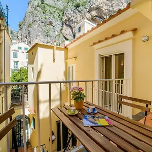 https://casa-andreana.hotels-amalfi.com